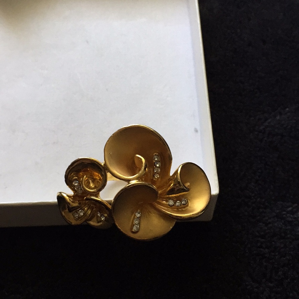 Rings - Picture 2 of 4